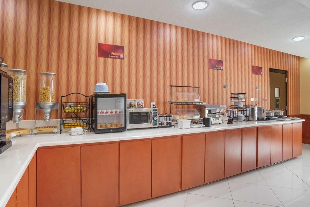 Best Western Plus Flowood Inn & Suites Restaurante foto